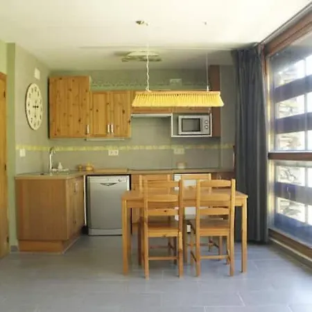La Escuela De Apartment